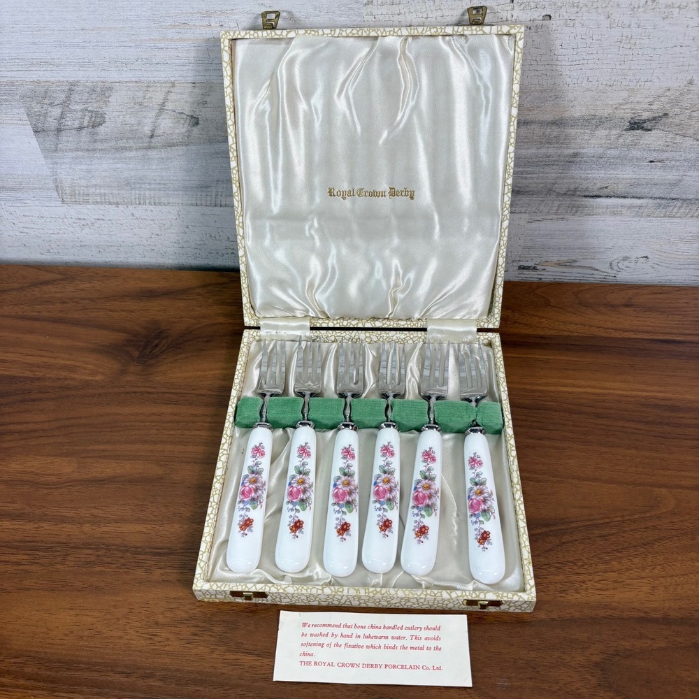 Vintage Royal Crown Derby Hand Paint Posies dessert forks Original Box with Cert
